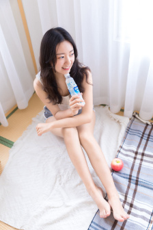 杨幂被强制受精图片